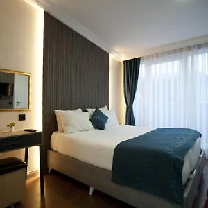 Genius 2*, Provincia di Istanbul Turchia